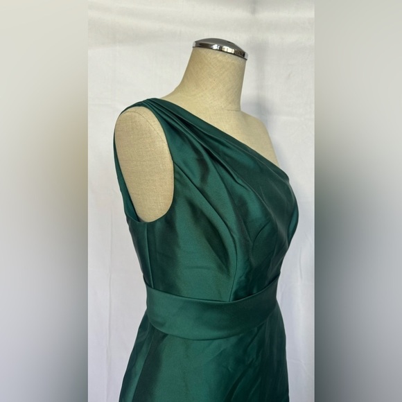 ALFRED SUNG One-Shoulder Green Dress with pockets - Picture 6 of 16